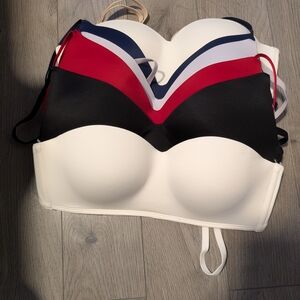 Elegant Strapless Bra Set in Bold Colors